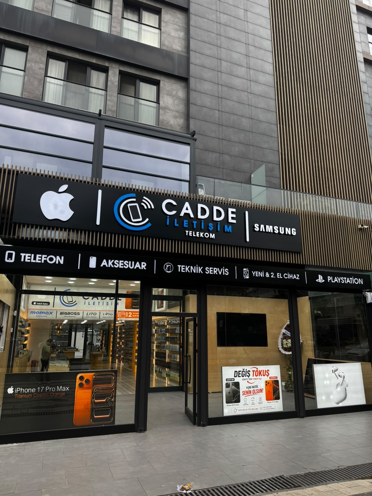 iPhone vitrin Cadde İletişim Sancaktepe